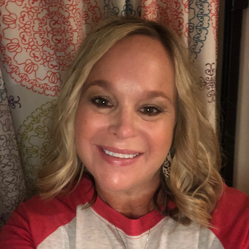 Meet your Posher, Shelly